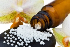 Homeopatiniai vaistai: gydo ar tik imituoja gydymAi???